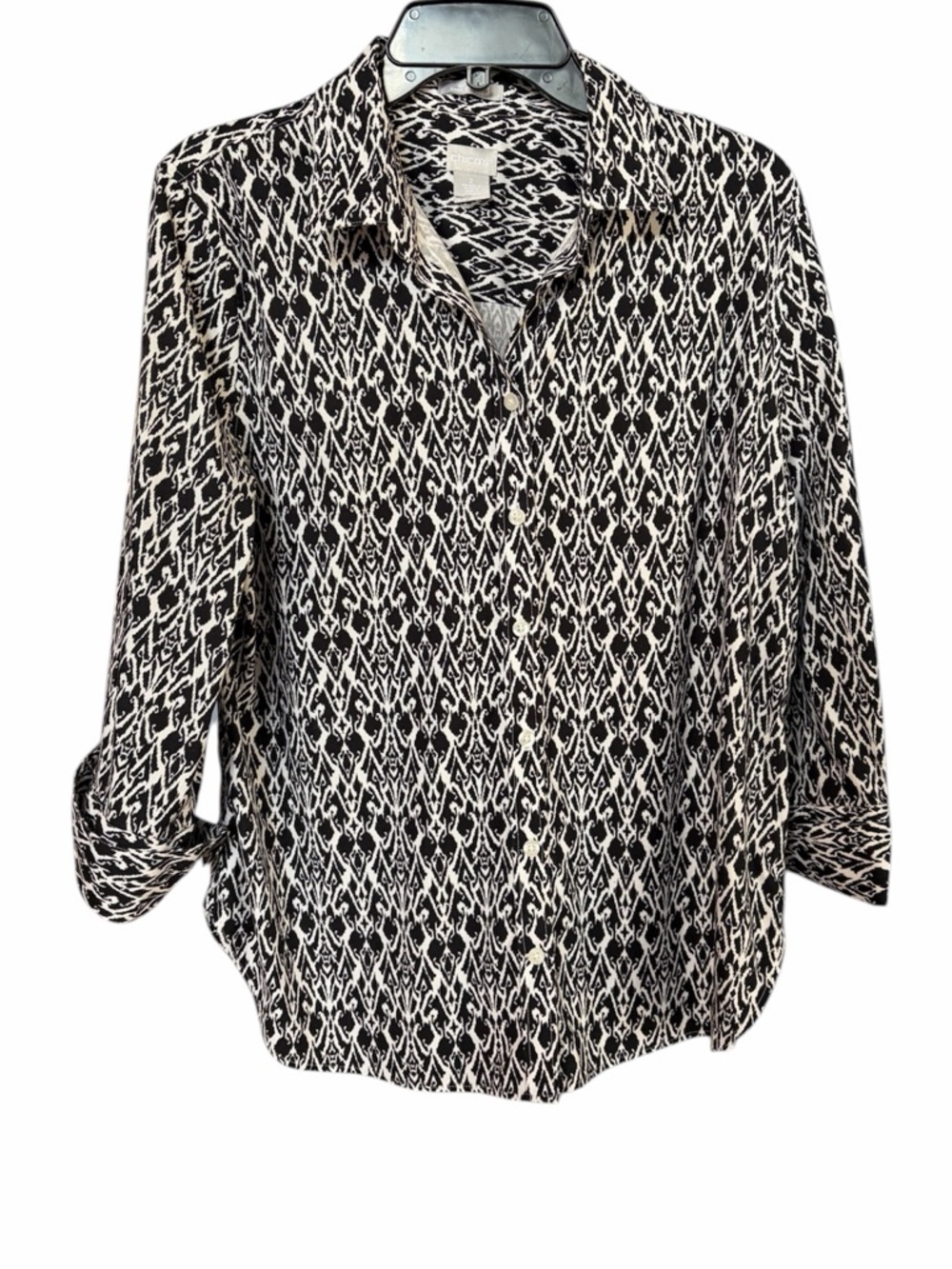 Chico's Black & White Geometric Button-Up Blouse